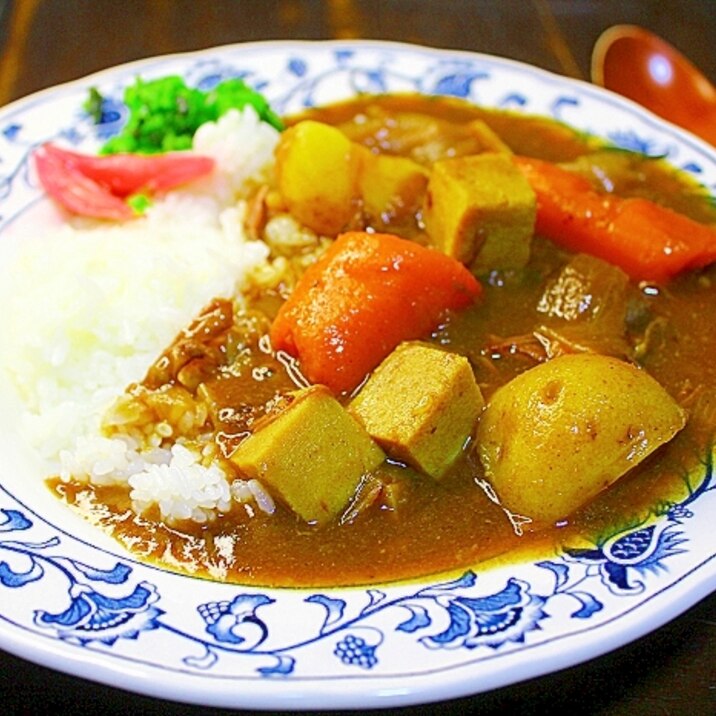 牛すね肉と高野豆腐のカレー